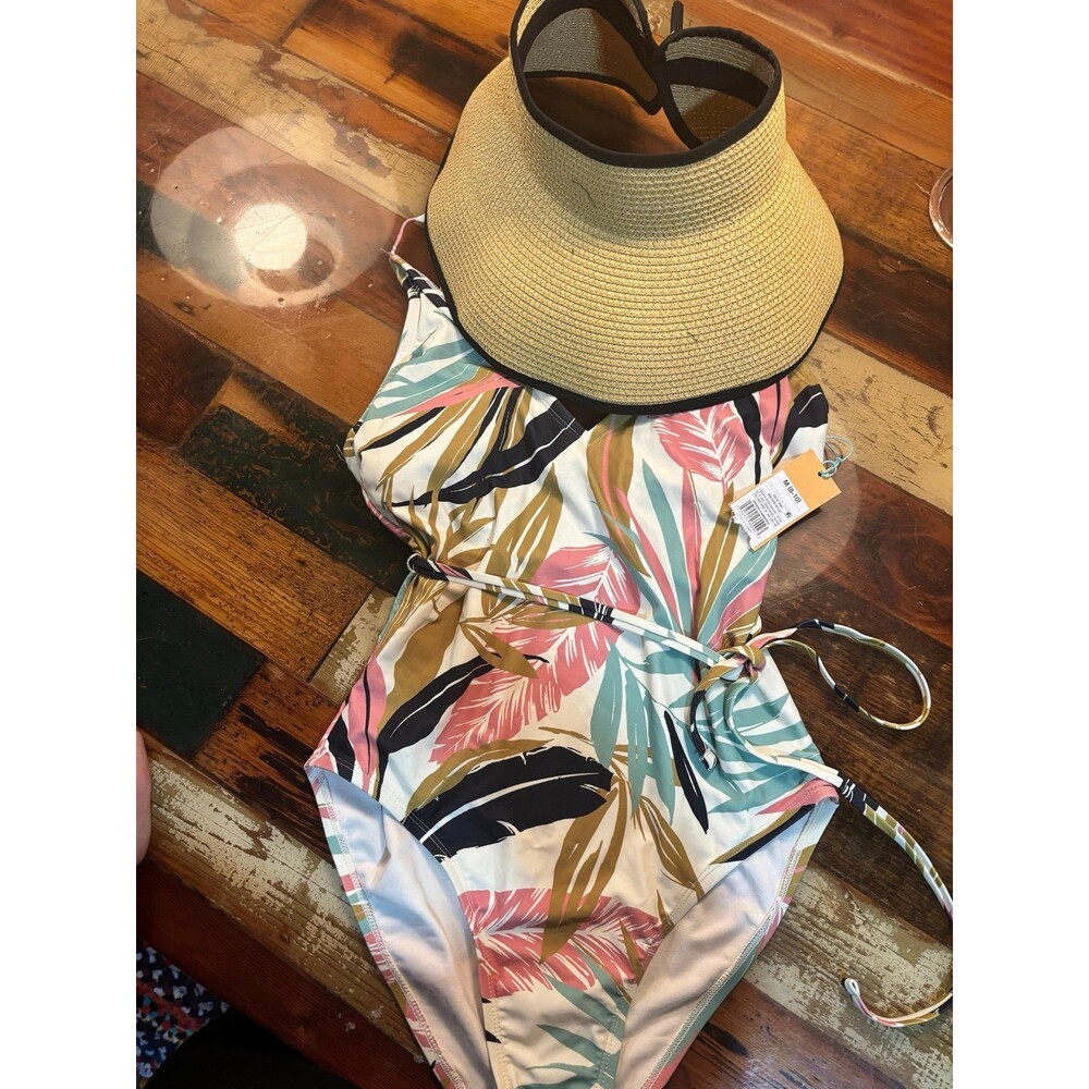 NWT one peice Swimsuit and sunhat floral